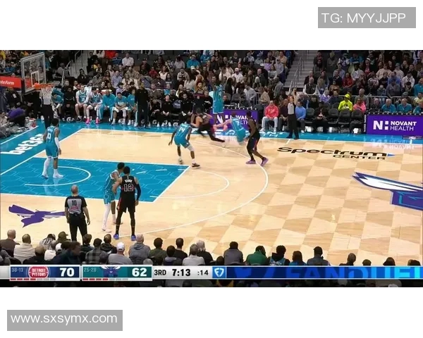 2015年10月23日黄蜂与活塞精彩对决视频回顾及赛后分析