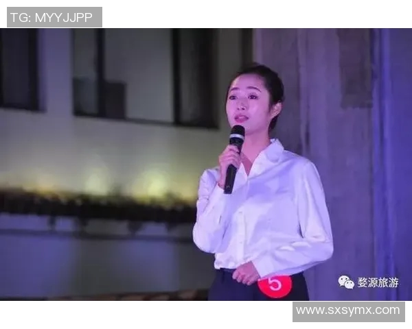 中国足球明星的魅力与才华解说女主播的精彩瞬间与故事分享